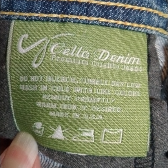 Cello Women's Distressed Bling Blue Denim Jeans  Size 7 Spring Casual Fall - Picture 10 of 11